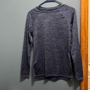 Athletic cozy long sleeve SMALL